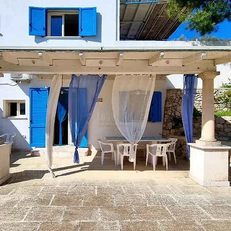 Holiday home Casa Funnuvojere By Lovesud