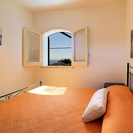 Holiday home Casa Funnuvojere By Lovesud *