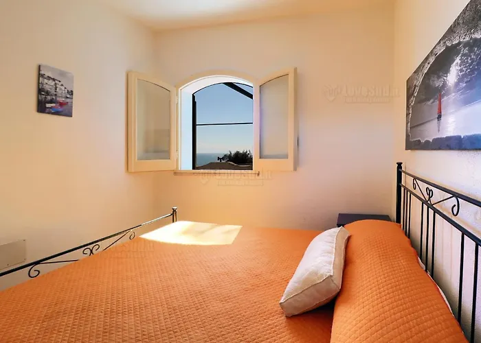 Holiday home Casa Funnuvojere By Lovesud *