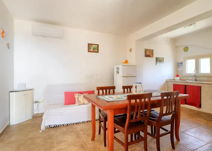Casa Funnuvojere By Lovesud