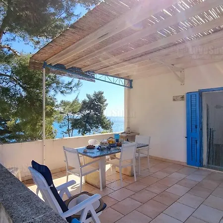 Holiday home Casa Funnuvojere By Lovesud